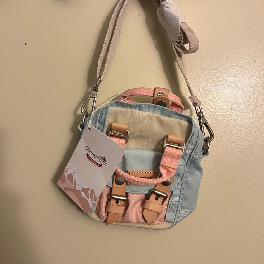 Doughnut mini macaron crossbody